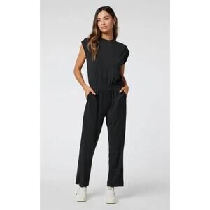 Vuori womens short sleeve lux crew neck t-shirt jumpsuit keyhole black sz XL